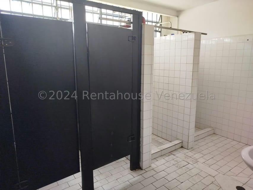 Comercial (Galpon - Deposito) en Venta en Las Cumacas, Miranda - 18
