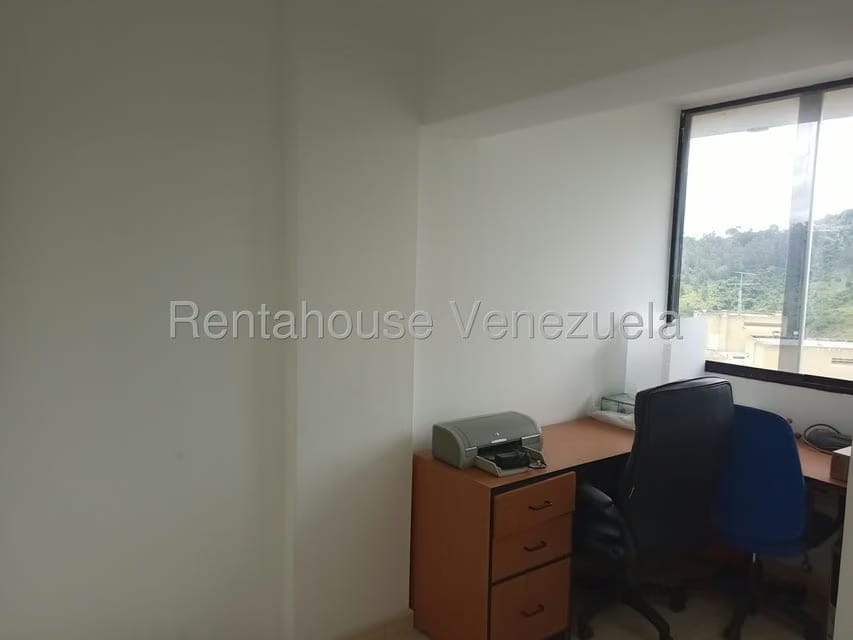 Apartamento (Duplex) en Alquiler en Guaicay, Distrito Metropolitano - 15