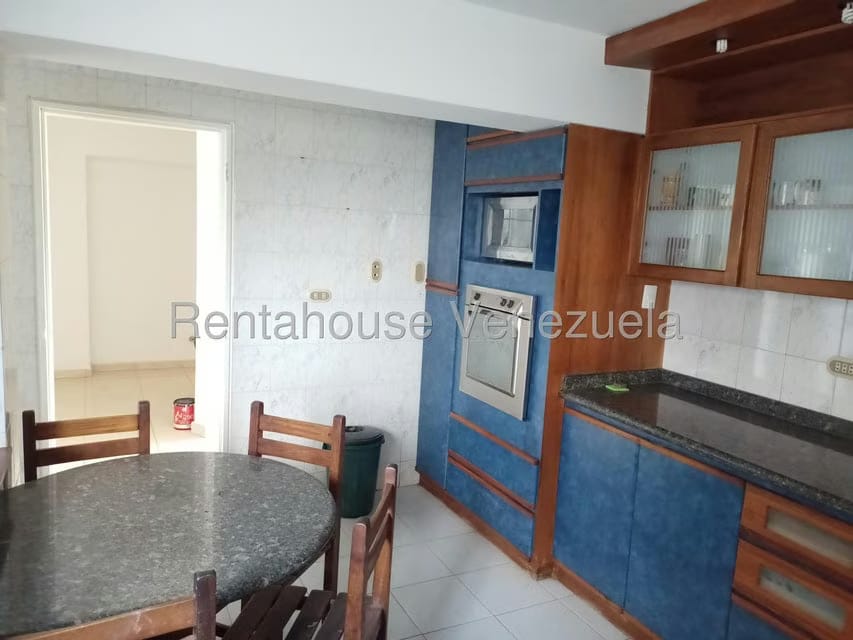 Apartamento (Duplex) en Alquiler en Guaicay, Distrito Metropolitano - 19