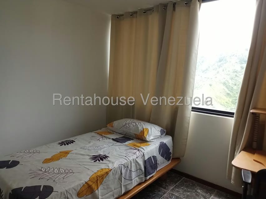 Apartamento (Duplex) en Alquiler en Guaicay, Distrito Metropolitano - 47
