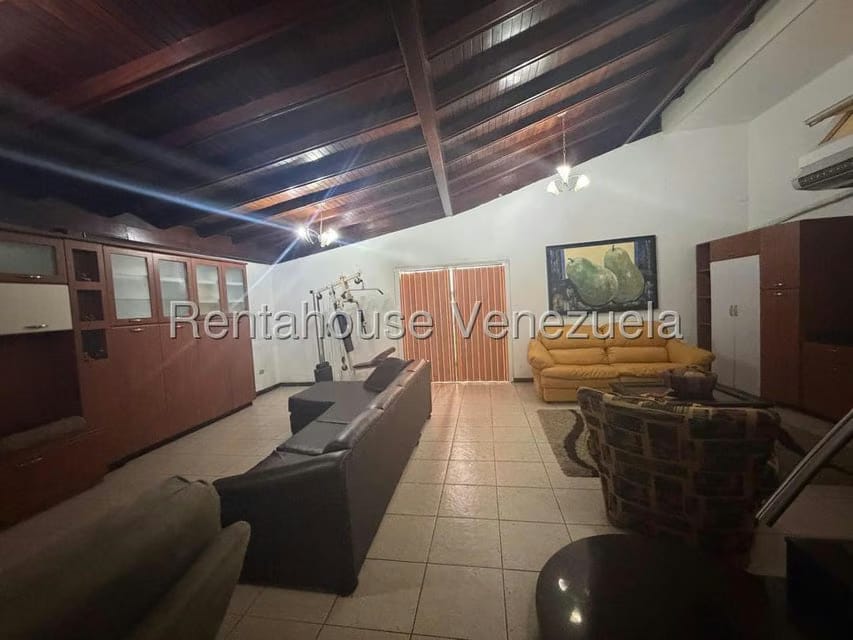Casa (Duplex) en Venta en Zona Este, Lara - 12