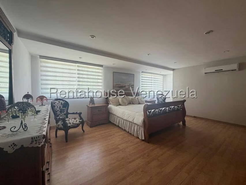Casa (Duplex) en Venta en Zona Este, Lara - 14