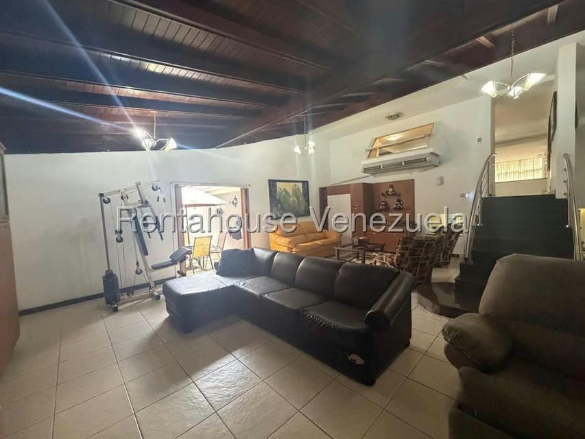 Casa (Duplex) en Venta en Zona Este, Lara - 45