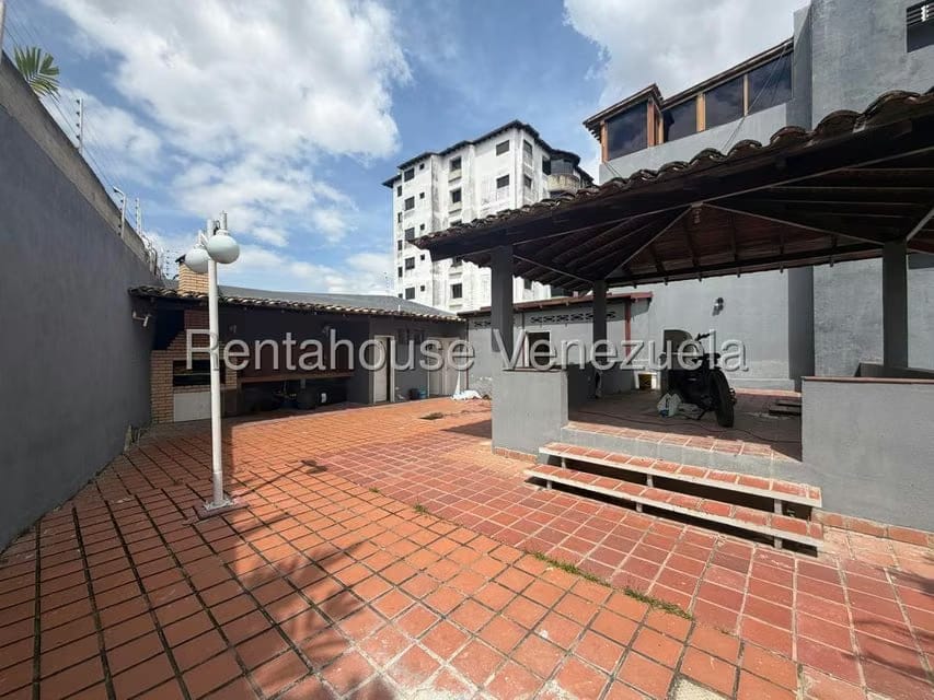 Casa (Duplex) en Venta en Zona Este, Lara - 62