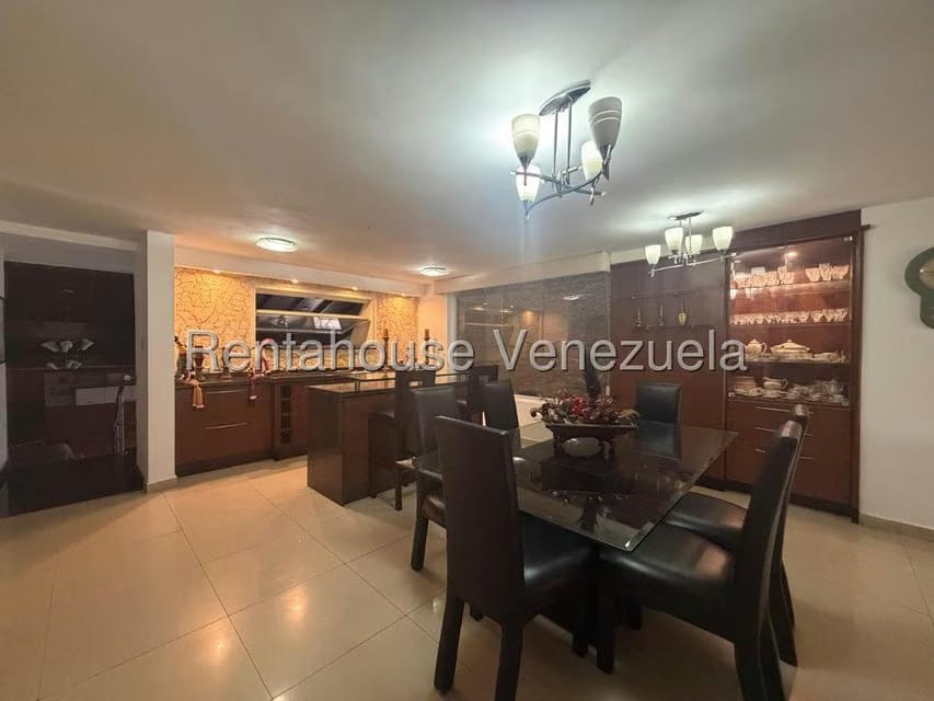 Casa (Duplex) en Venta en Zona Este, Lara - 9