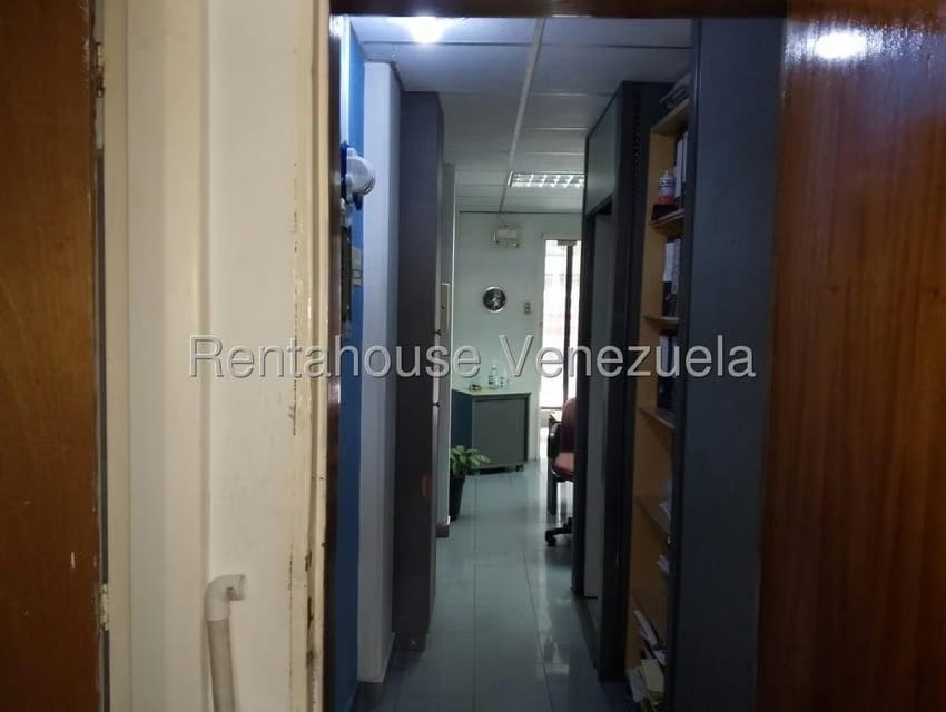 Comercial (Local Comercial) en Venta en Las Salias, Miranda - 2