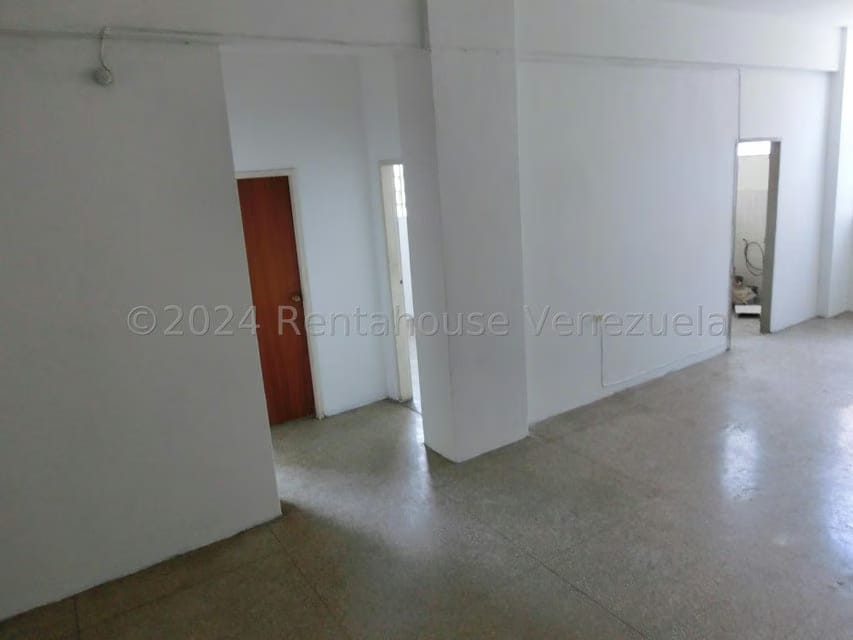 Comercial (Consultorio Medico) en Alquiler en San Martin, Distrito Metropolitano - 20