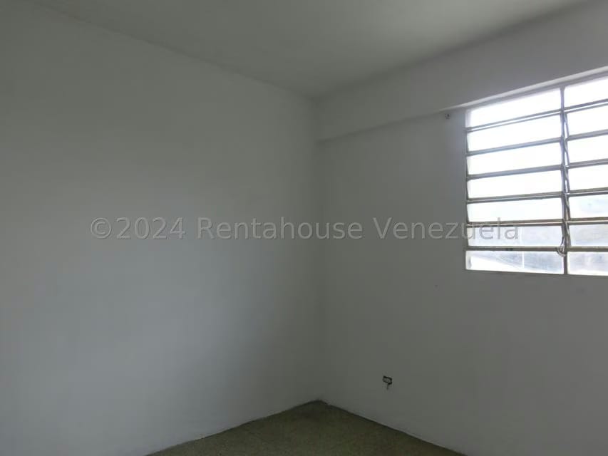 Comercial (Consultorio Medico) en Alquiler en San Martin, Distrito Metropolitano - 5