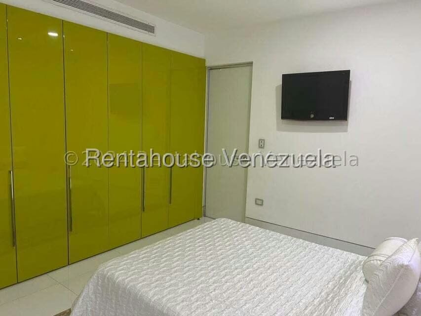 Apartamento (1 Nivel) en Venta en Prebo III, Carabobo - 16