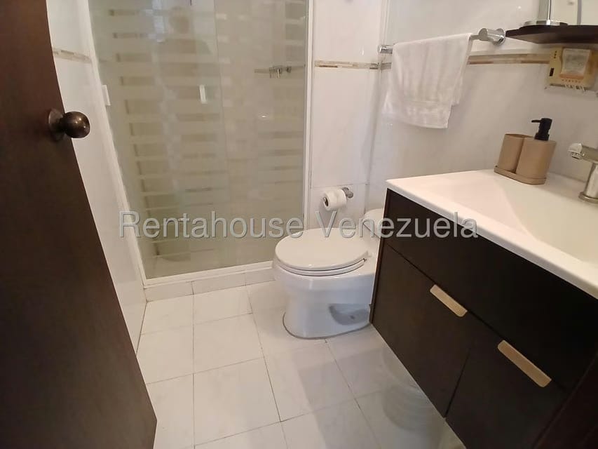 Apartamento (1 Nivel) en Venta en Los Naranjos Humboldt, Distrito Metropolitano - 13