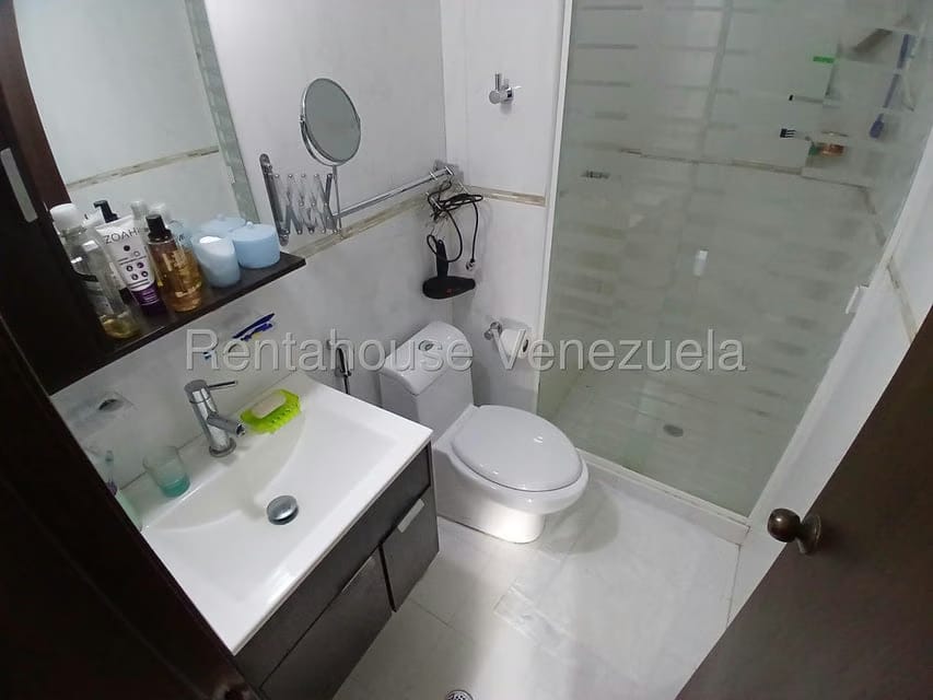 Apartamento (1 Nivel) en Venta en Los Naranjos Humboldt, Distrito Metropolitano - 15