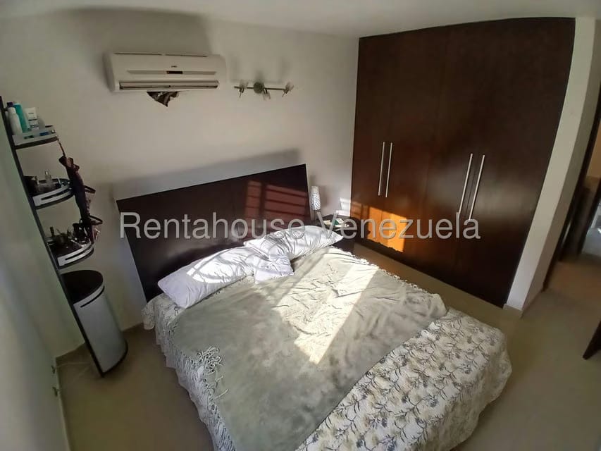 Apartamento (1 Nivel) en Venta en Los Naranjos Humboldt, Distrito Metropolitano - 23