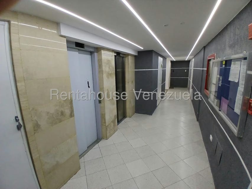 Apartamento (1 Nivel) en Venta en Los Naranjos Humboldt, Distrito Metropolitano - 5