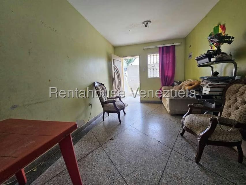 Casa (1 Nivel) en Venta en Centro, Falcon - 12