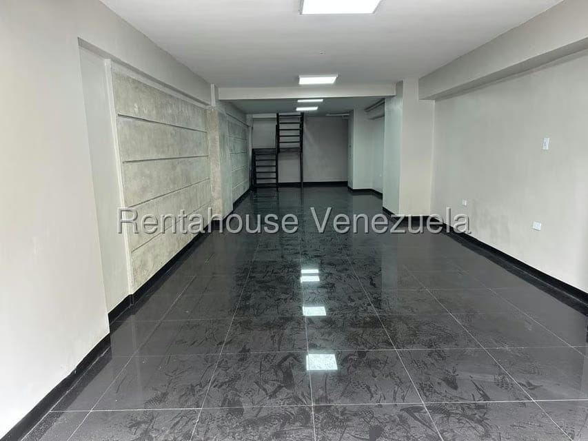 Comercial (Local Comercial) en Venta en Parroquia Altagracia, Distrito Metropolitano - 3