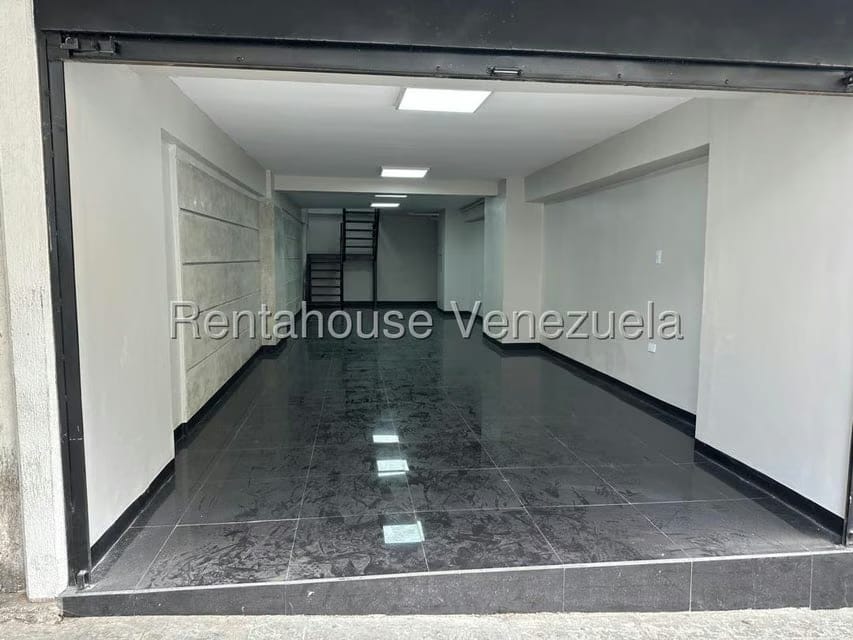 Comercial (Local Comercial) en Venta en Parroquia Altagracia, Distrito Metropolitano - 4