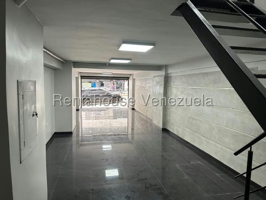 Comercial (Local Comercial) en Venta en Parroquia Altagracia, Distrito Metropolitano - 5