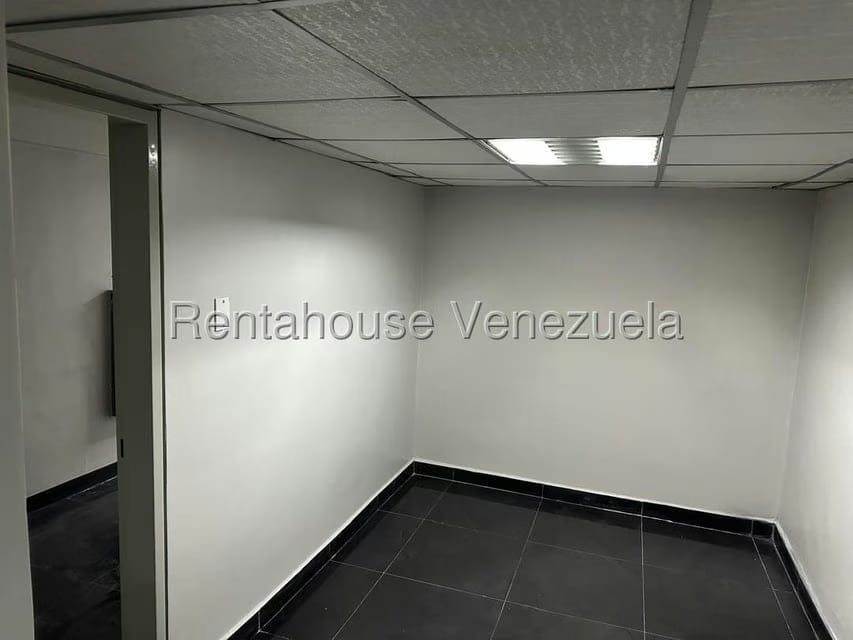 Comercial (Local Comercial) en Venta en Parroquia Altagracia, Distrito Metropolitano - 10