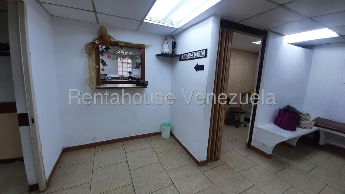 Comercial (Local Comercial) en Alquiler en Petare, Distrito Metropolitano - 4