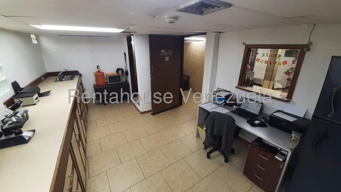 Comercial (Local Comercial) en Alquiler en Petare, Distrito Metropolitano - 6