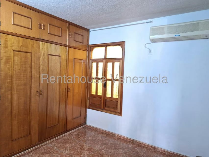 Casa (1 Nivel) en Alquiler en La Esmeralda, Carabobo - 5