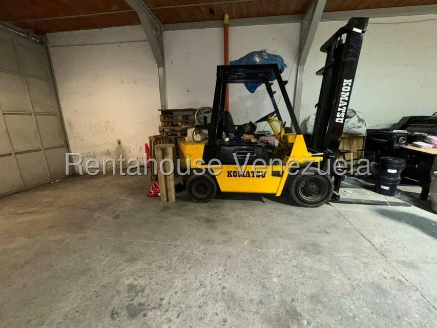 Comercial (Galpon - Deposito) en Venta en Catia, Distrito Metropolitano - 15
