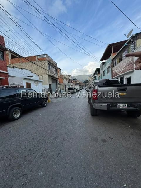 Comercial (Galpon - Deposito) en Venta en Catia, Distrito Metropolitano - 21
