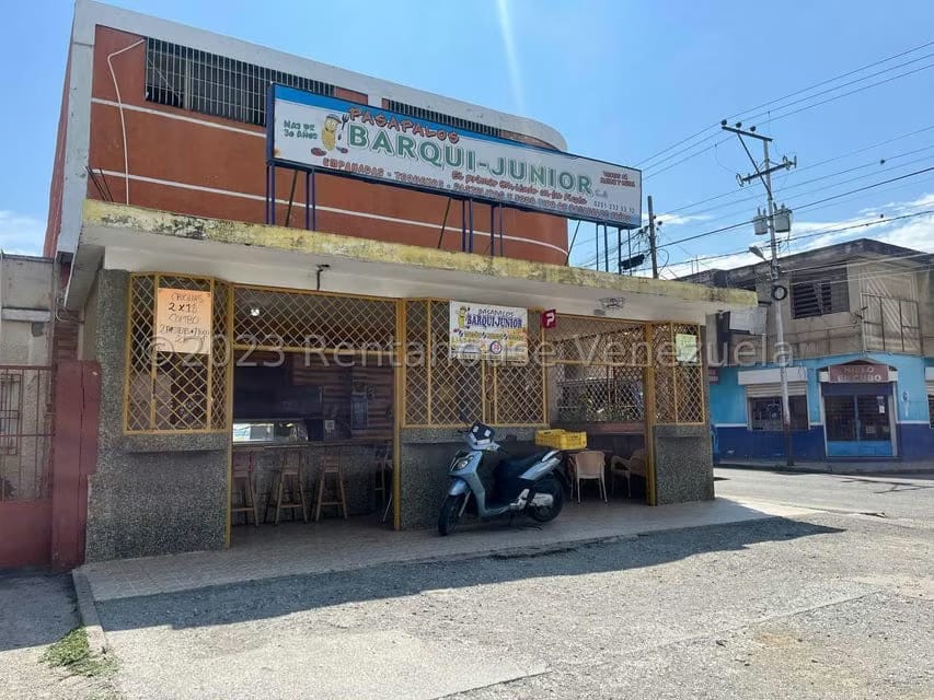 Comercial (Local Comercial) en Venta en Centro, Lara - 2