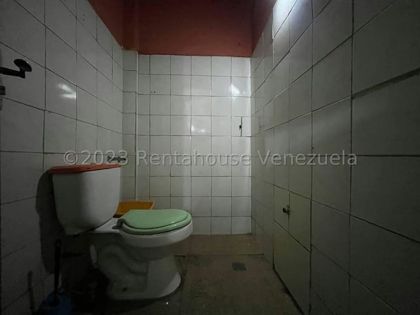 Comercial (Local Comercial) en Venta en Centro, Lara - 24