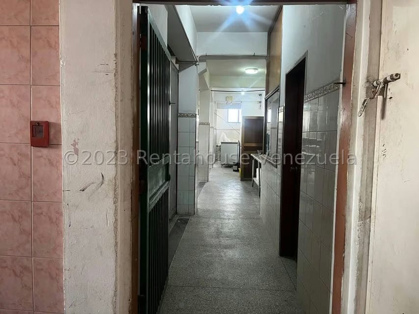 Comercial (Local Comercial) en Venta en Centro, Lara - 26