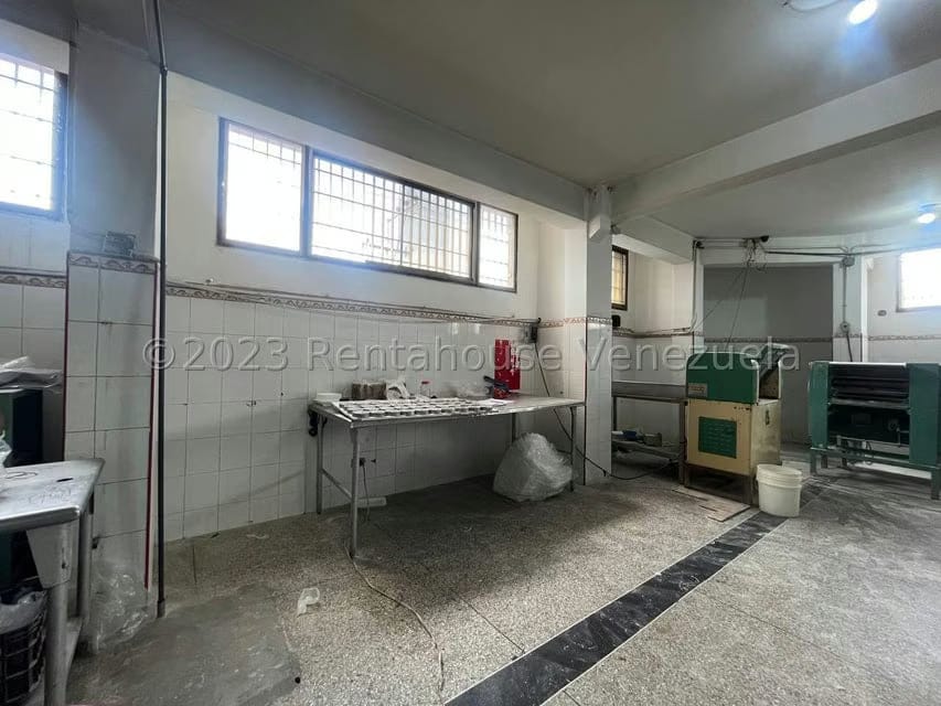 Comercial (Local Comercial) en Venta en Centro, Lara - 28