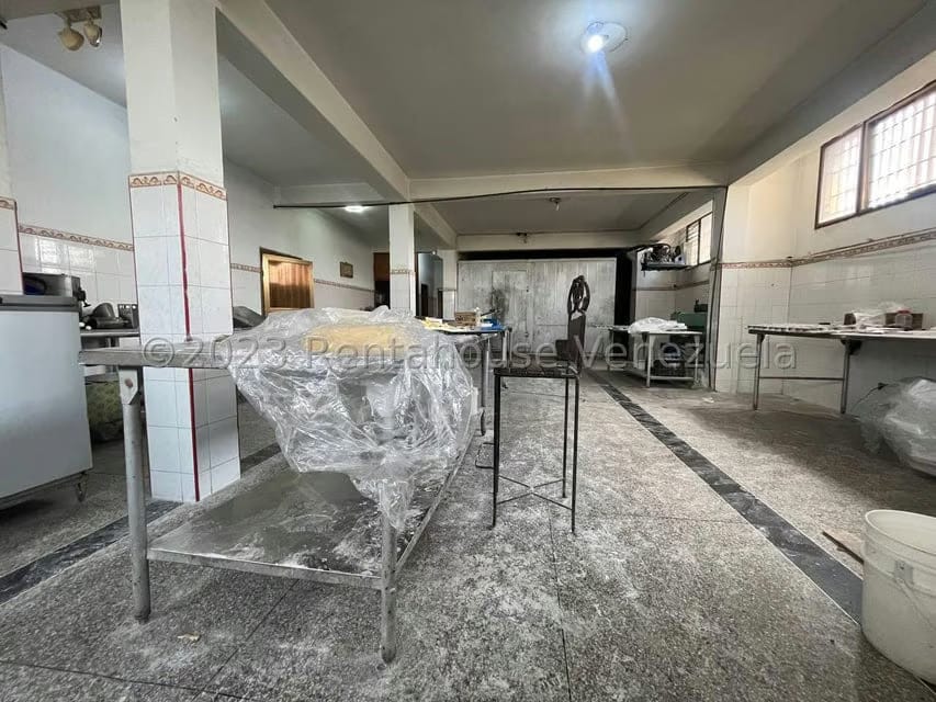 Comercial (Local Comercial) en Venta en Centro, Lara - 34