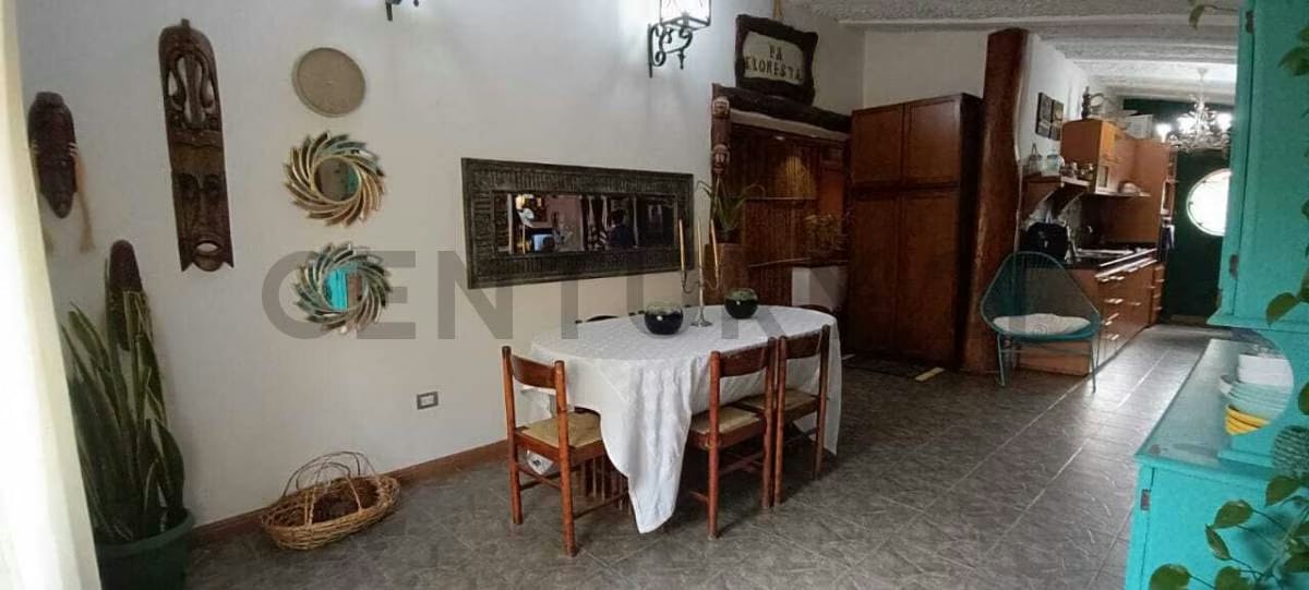 CASA URB. LA GUARINA - 3