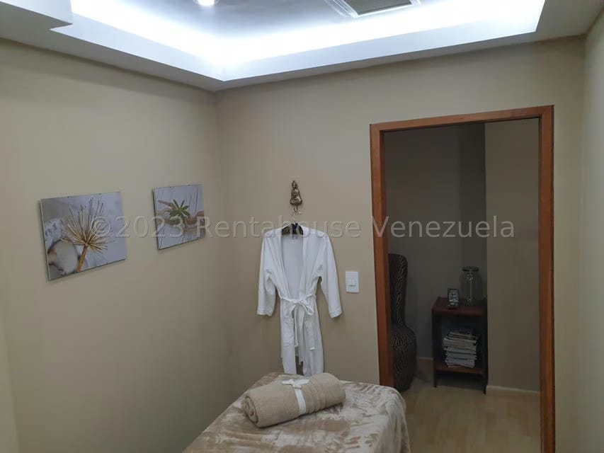 Comercial (Local Comercial) en Venta en Miranda, Distrito Metropolitano - 13