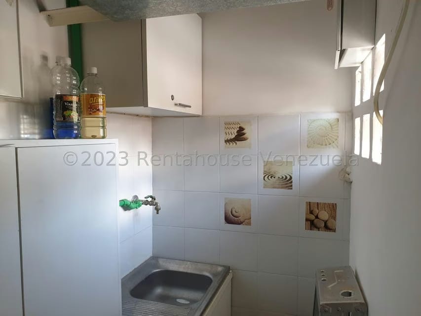 Comercial (Local Comercial) en Venta en Miranda, Distrito Metropolitano - 25