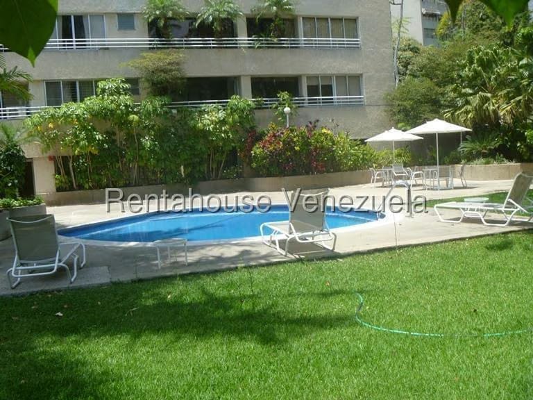 Apartamento (Duplex) en Venta en Colinas de Valle Arriba, Distrito Metropolitano