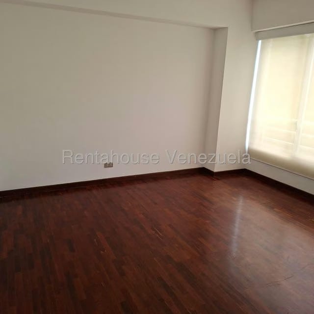 Apartamento (Duplex) en Venta en Colinas de Valle Arriba, Distrito Metropolitano - 22