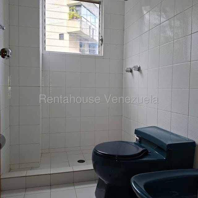 Apartamento (Duplex) en Venta en Colinas de Valle Arriba, Distrito Metropolitano - 23