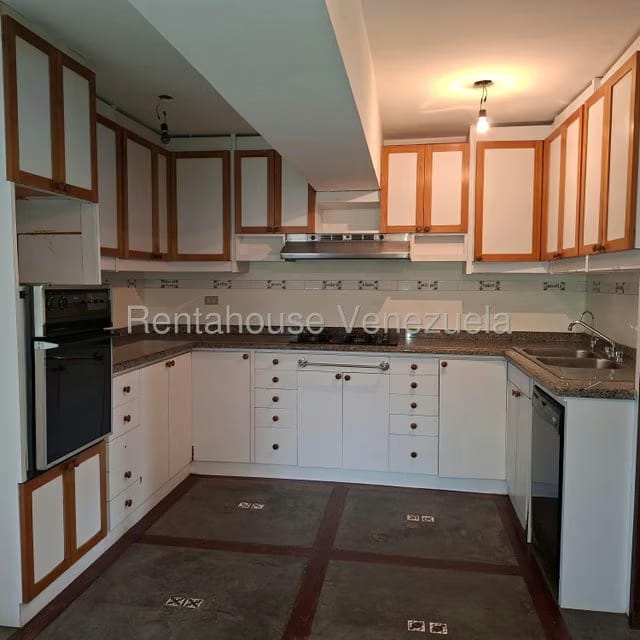 Apartamento (Duplex) en Venta en Colinas de Valle Arriba, Distrito Metropolitano - 6