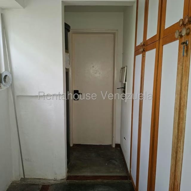 Apartamento (Duplex) en Venta en Colinas de Valle Arriba, Distrito Metropolitano - 10