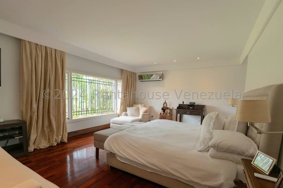 Casa (1 Nivel) en Venta en La Lagunita Country Club, Distrito Metropolitano - 21