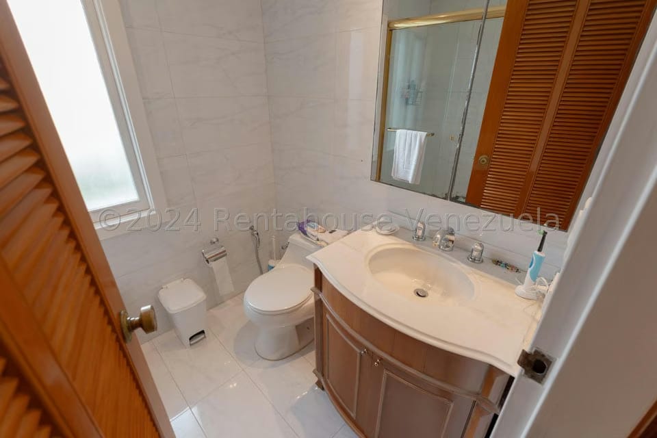 Casa (1 Nivel) en Venta en La Lagunita Country Club, Distrito Metropolitano - 25