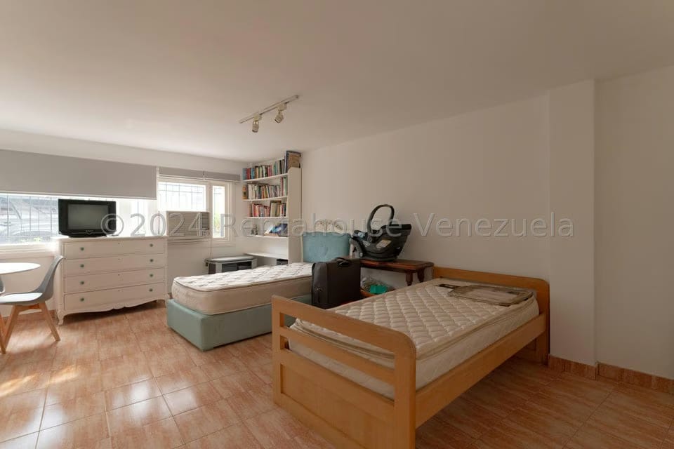 Casa (1 Nivel) en Venta en La Lagunita Country Club, Distrito Metropolitano - 26