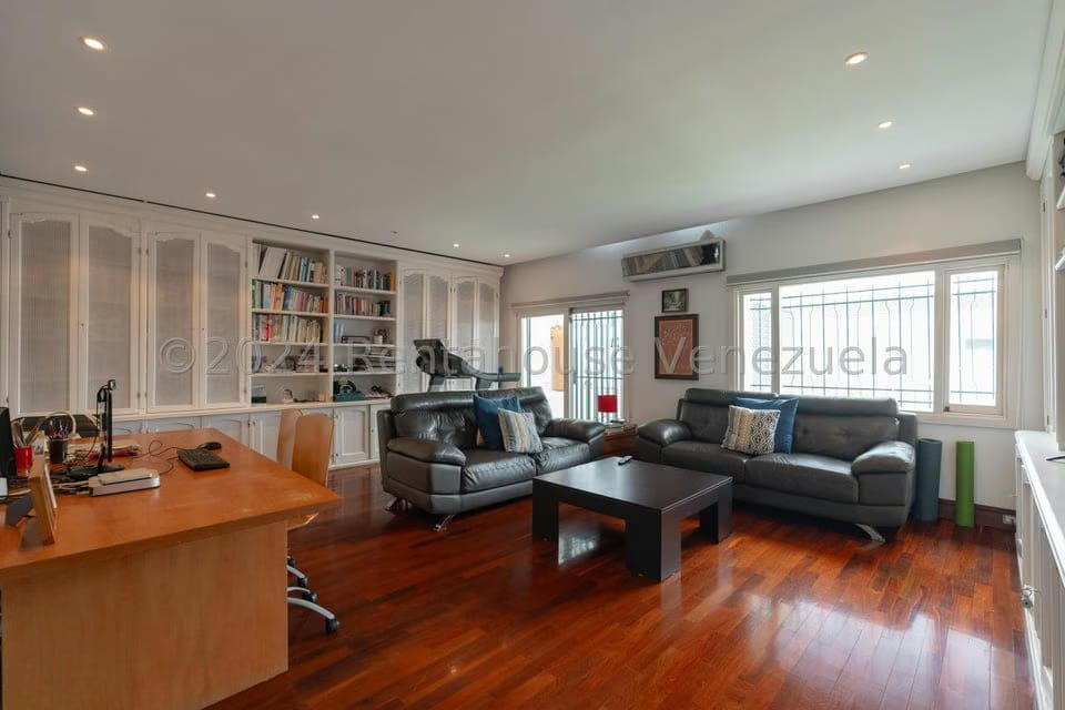 Casa (1 Nivel) en Venta en La Lagunita Country Club, Distrito Metropolitano - 38