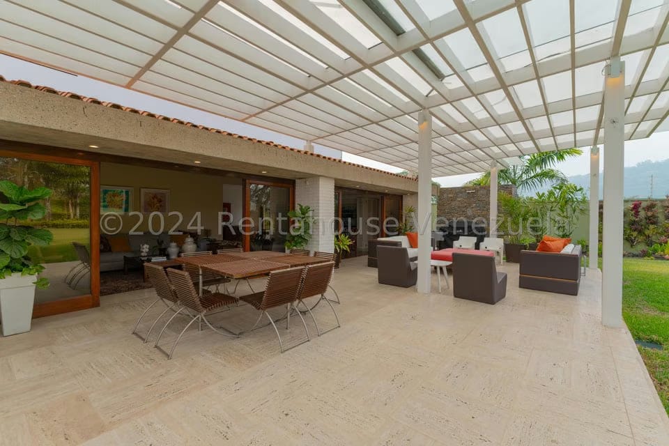 Casa (1 Nivel) en Venta en La Lagunita Country Club, Distrito Metropolitano - 39