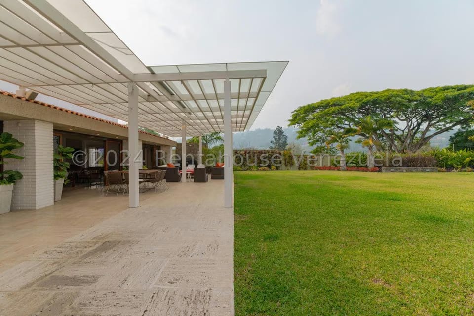 Casa (1 Nivel) en Venta en La Lagunita Country Club, Distrito Metropolitano - 55