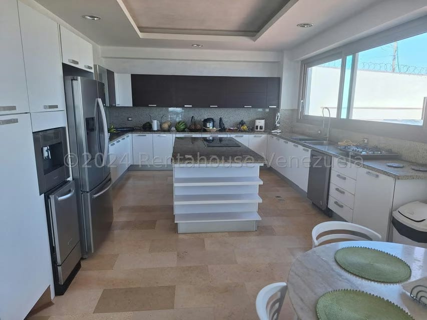 Casa (Multipes Niveles) en Venta en Alto Hatillo, Distrito Metropolitano - 18