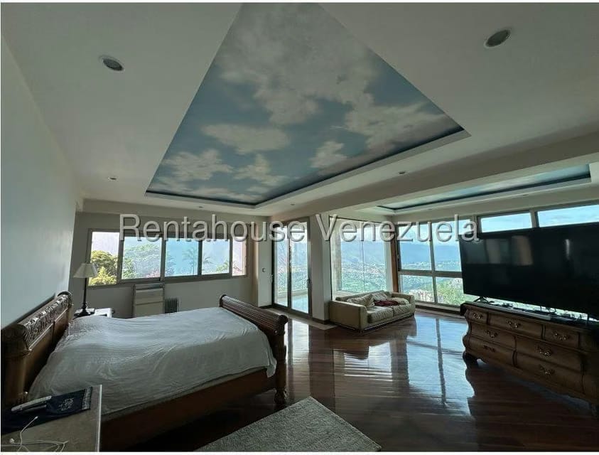 Casa (Multipes Niveles) en Venta en Alto Hatillo, Distrito Metropolitano - 26