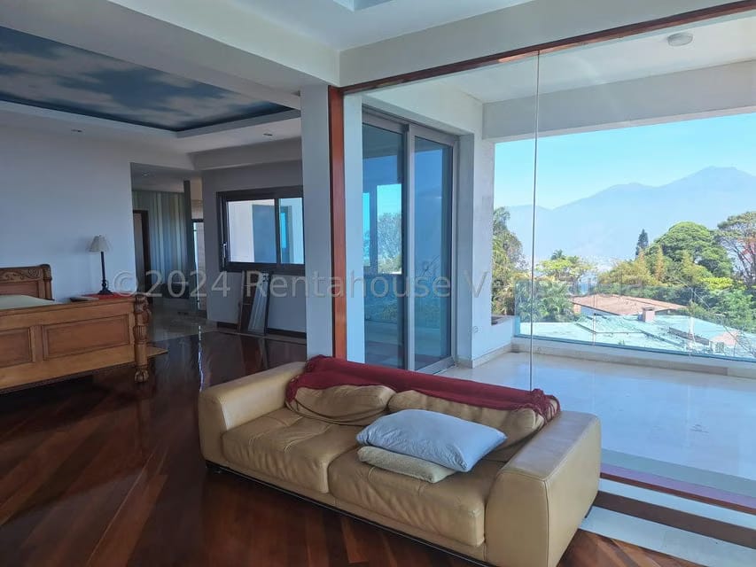 Casa (Multipes Niveles) en Venta en Alto Hatillo, Distrito Metropolitano - 29