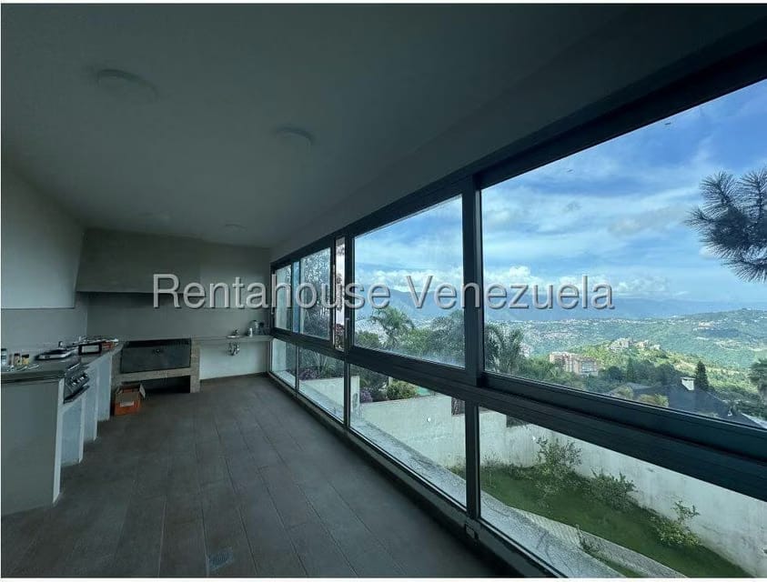 Casa (Multipes Niveles) en Venta en Alto Hatillo, Distrito Metropolitano - 37